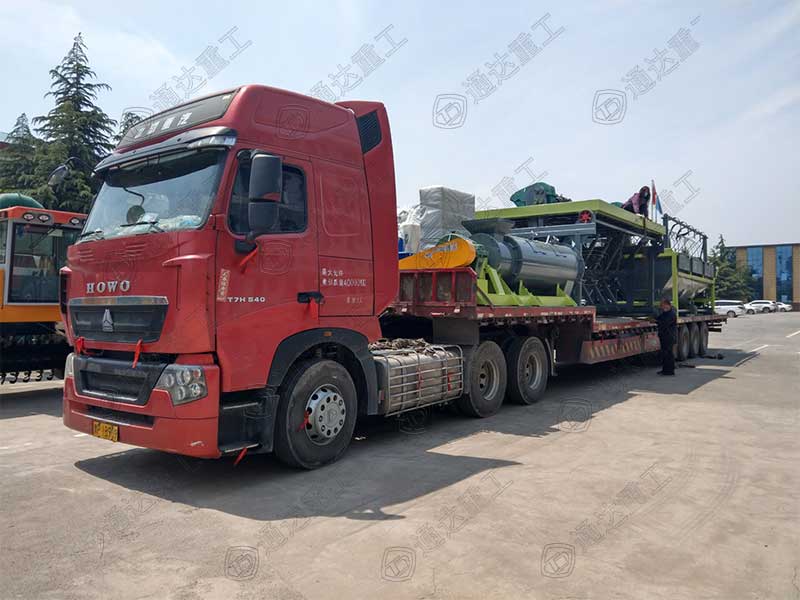 有機(jī)肥生產(chǎn)線設(shè)備裝車完畢，即將發(fā)往安徽安慶